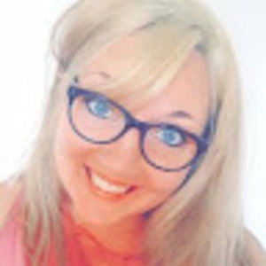 Meet your Posher, Nina